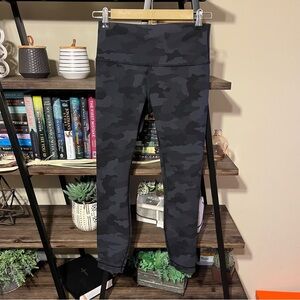 Lululemon Wunder Under High-Rise Tight 25" *Full-On Luxtreme Heritage 365 Camo